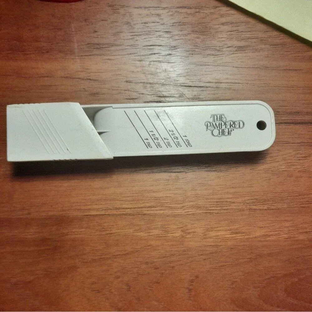 Pampered Chef slider adjusts